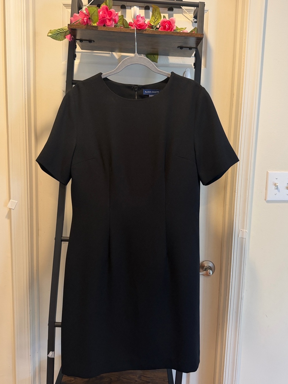 Karen Scott Black Short-Sleeve Shift Dress Office Wear Church Minimalist Party